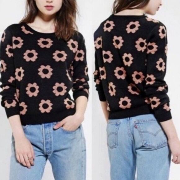Urban outfitters coincidence and chance medium Floral Black Sweater - Picture 1 of 7